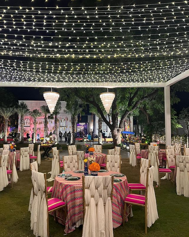 Shri Radhe Events - Decor
