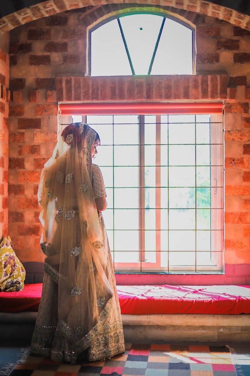 Shaadi Photographers