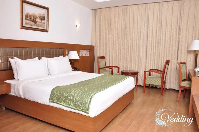 Lilywhite Hotel