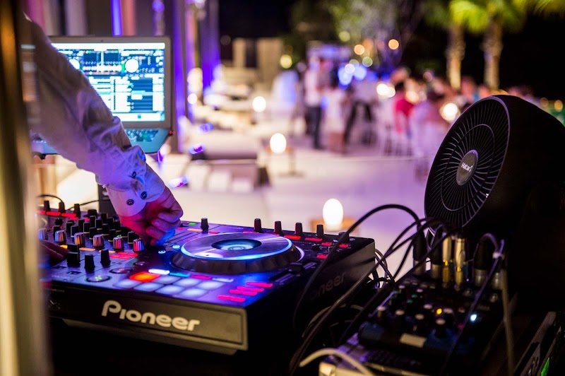 InTown DJ
