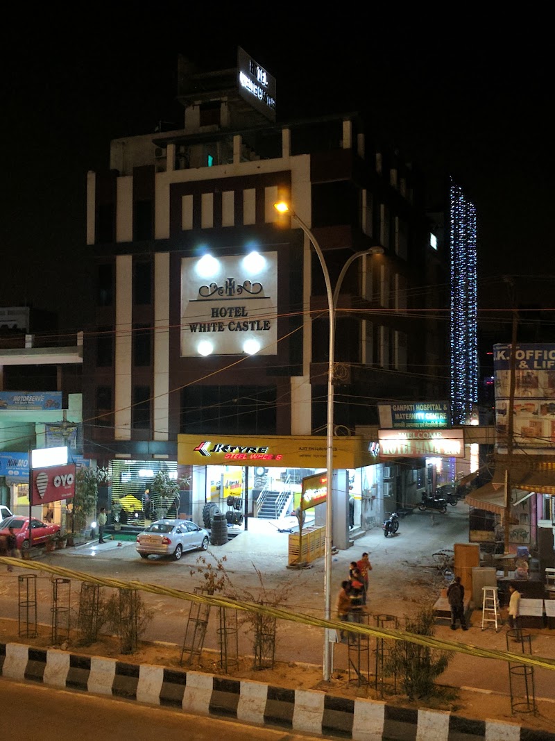 Hotel White Castle