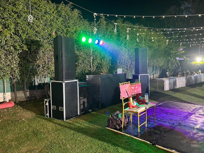 DJ Simmy