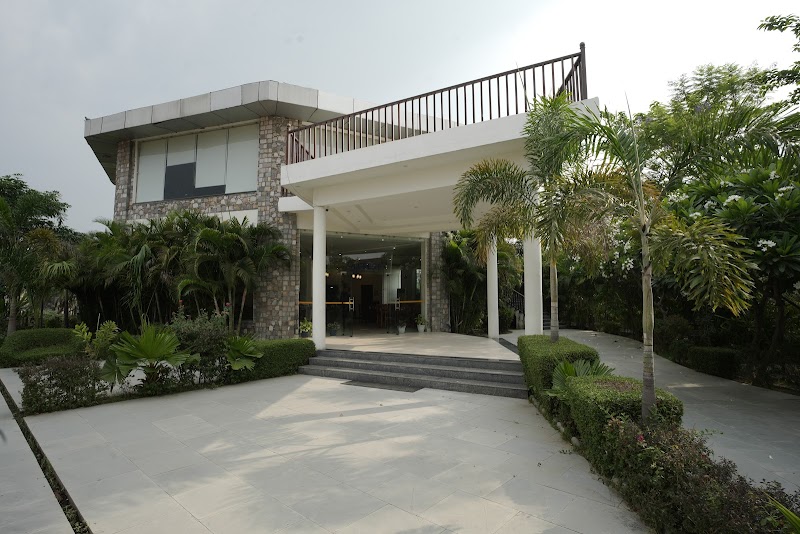 The Corbett Manrals Resort